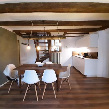 Historischer Adelshof Am Marktplatz, Atelier 70 M² Weinheim Esterno foto
